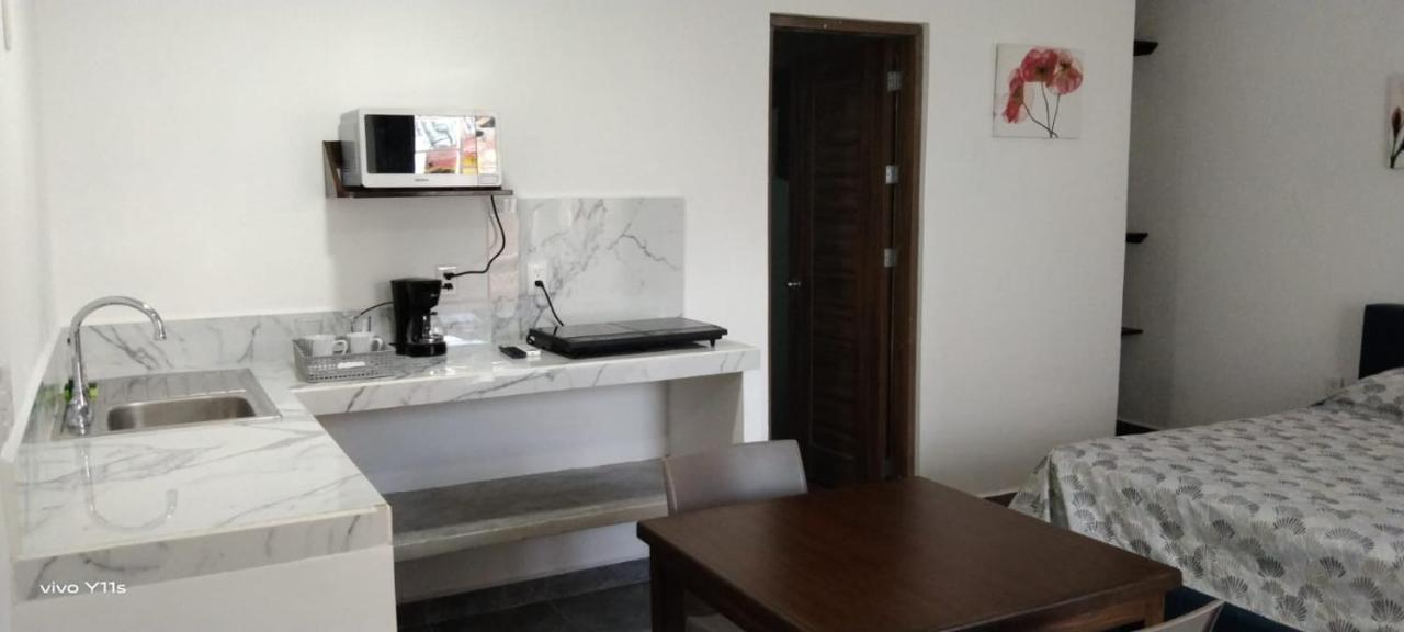 Casa Aura - King Suite With Kitchen And Balcony - 1St Floor Isla Mujeres Exterior foto