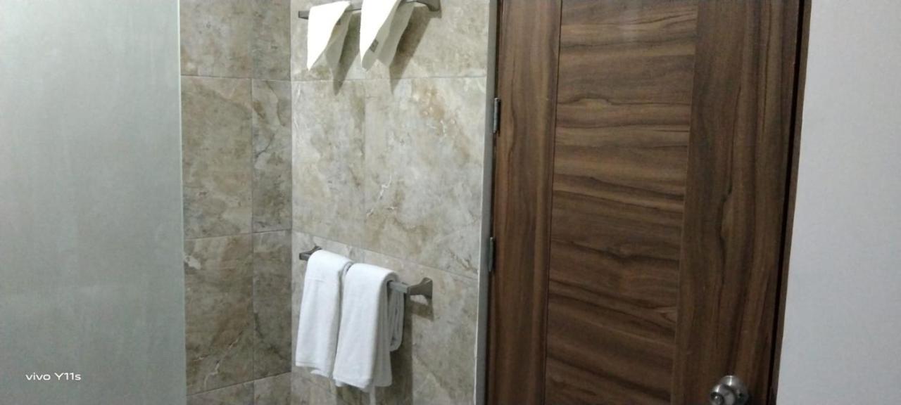 Casa Aura - King Suite With Kitchen And Balcony - 1St Floor Isla Mujeres Exterior foto